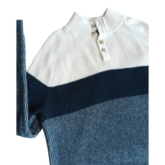Banana Republic Men's Button Up Sweater - Cream, Navy, Gray Coastal, Preppy - Picture 2 of 11